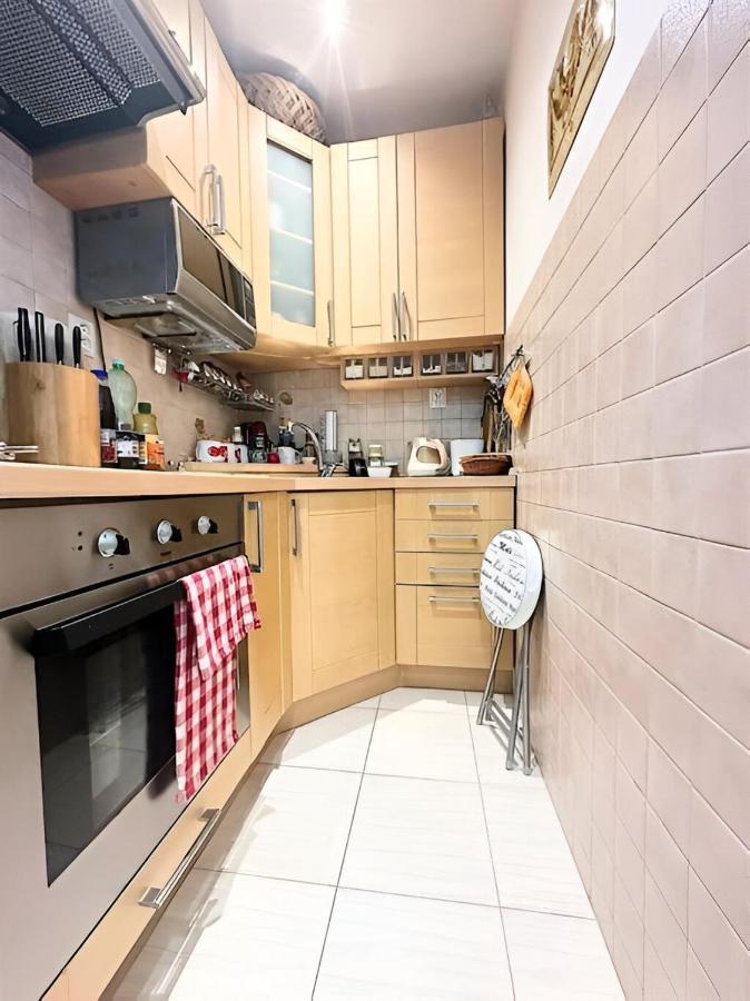 Blue Apartment In City Center, Best Location Bratislava Luaran gambar