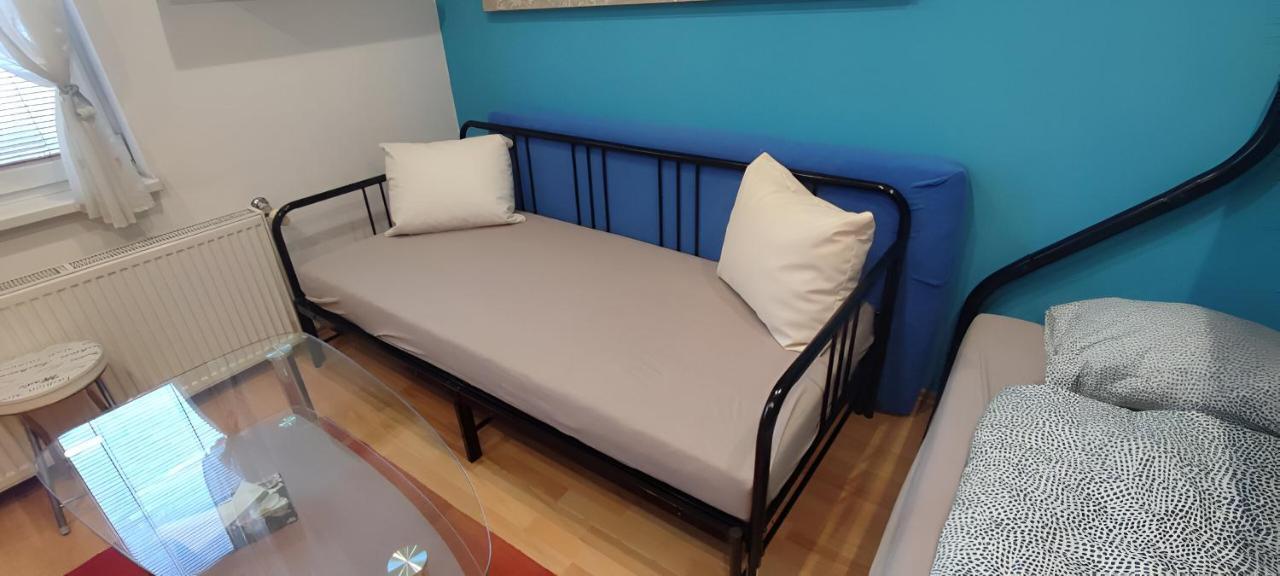 Blue Apartment In City Center, Best Location Bratislava Luaran gambar